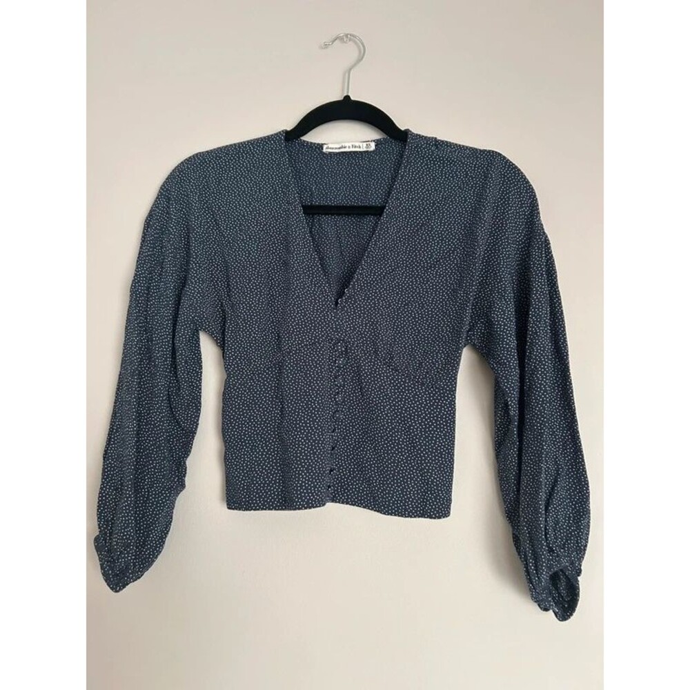 Abercrombie & Fitch top